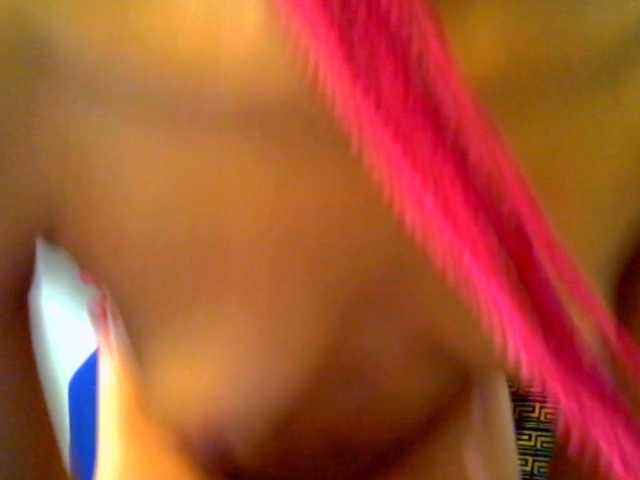 Juicypussy2 live cam on BongaCams