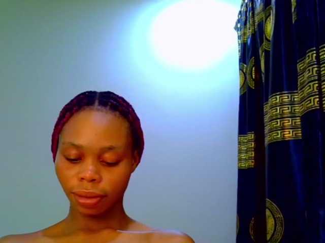 Juicypussy2 live cam on BongaCams
