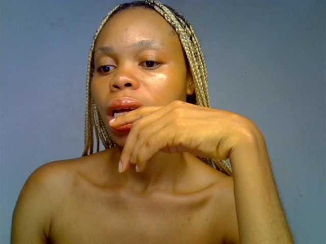 Juicypussy2 live cam on BongaCams