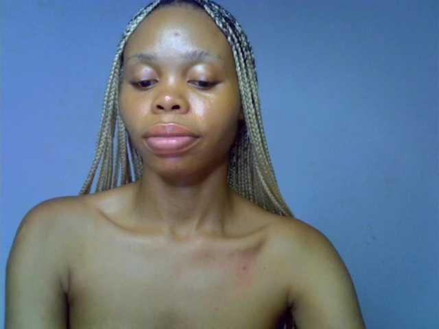 Juicypussy2 live cam on BongaCams