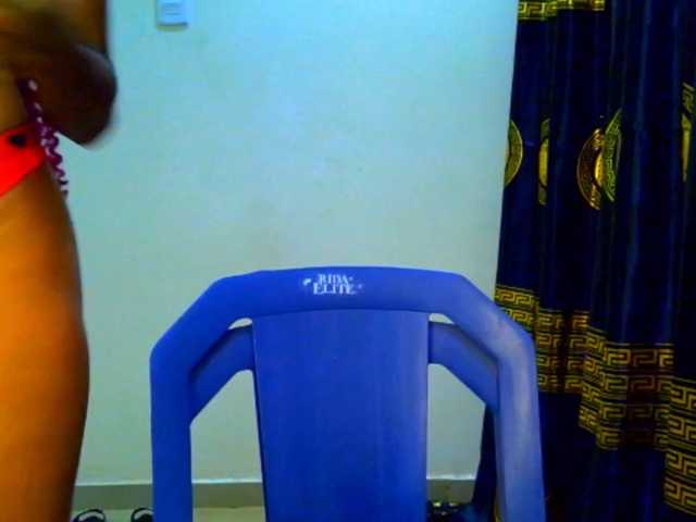Juicypussy2 live cam on BongaCams