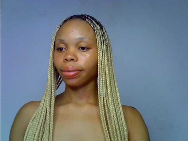 Juicypussy2 live cam on BongaCams