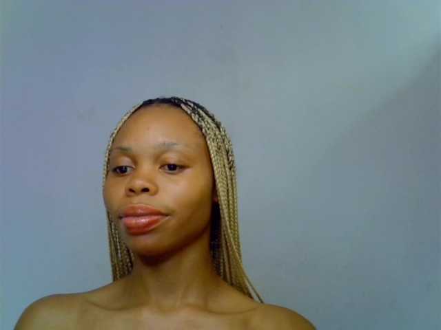 Juicypussy2 live cam on BongaCams