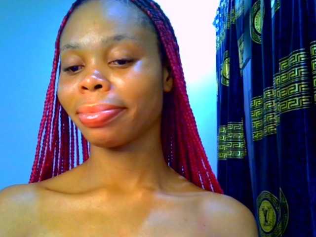Juicypussy2 live cam on BongaCams