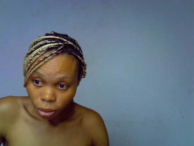 Juicypussy2 live cam on BongaCams
