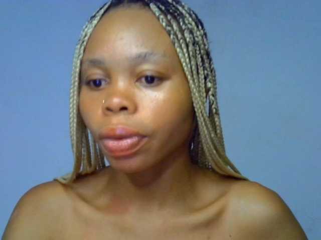 Juicypussy2 live cam on BongaCams