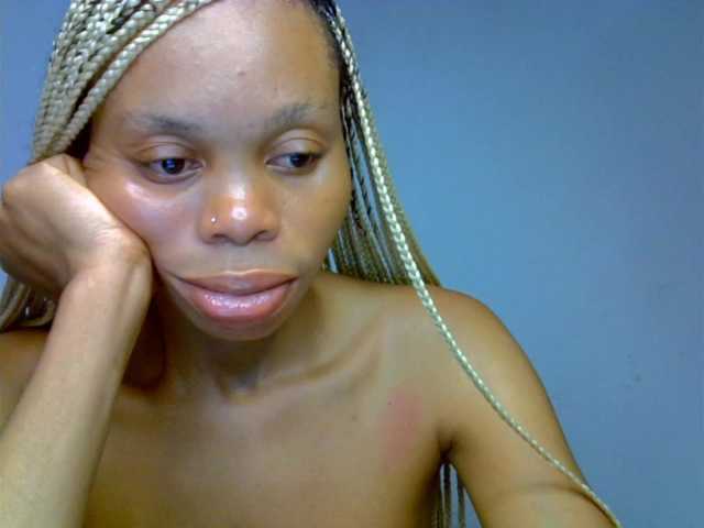 Juicypussy2 live cam on BongaCams