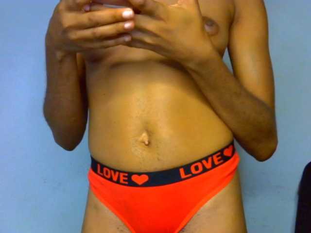 Juicypussy2 live cam on BongaCams