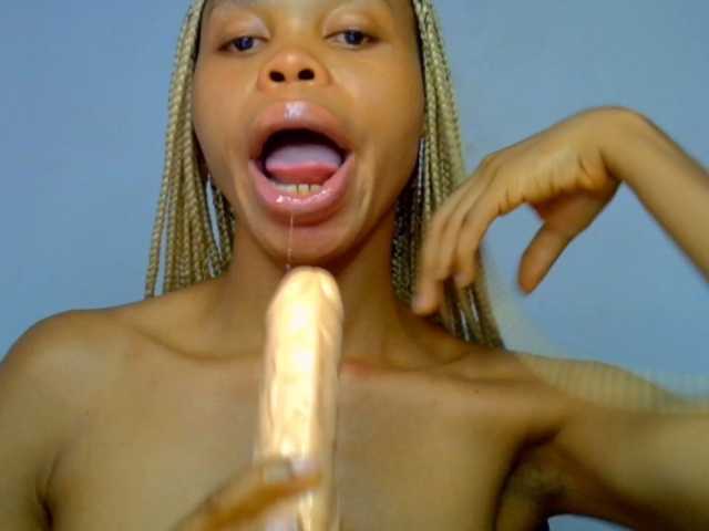 Juicypussy2 live cam on BongaCams