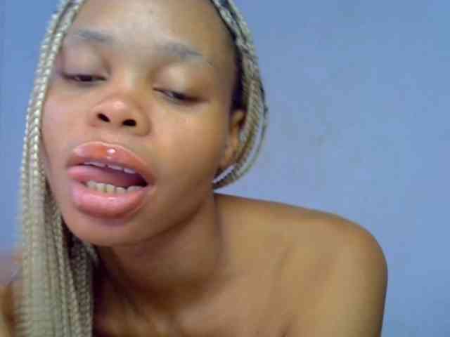 Juicypussy2 webcam