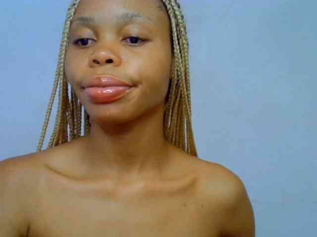 Model: Juicypussy2
