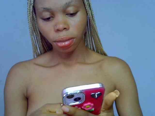 Juicypussy2 webcam