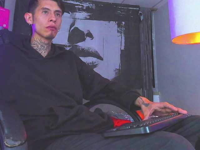 skinny-boy-x