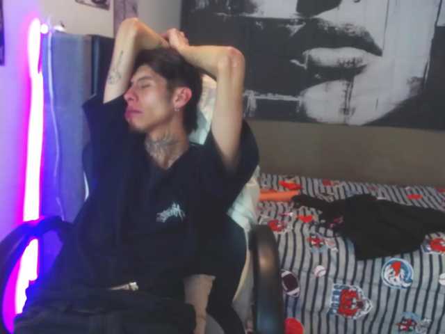 skinny-boy-x