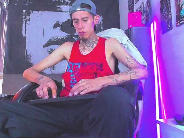 skinny-boy-x