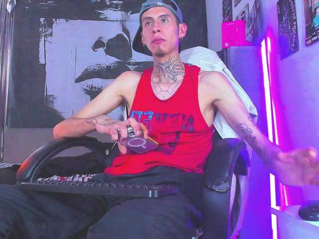 skinny-boy-x
