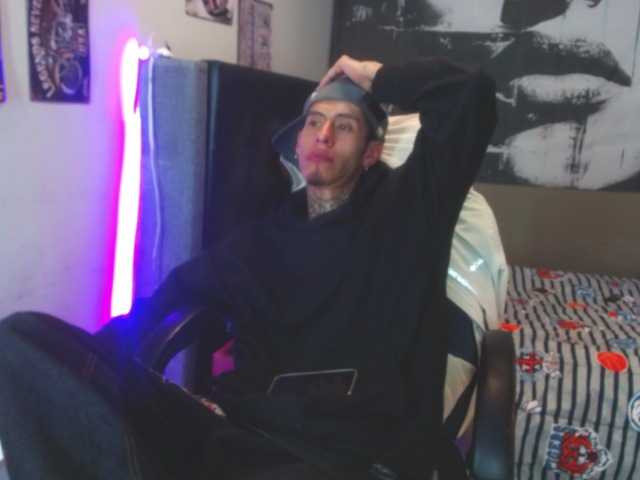skinny-boy-x