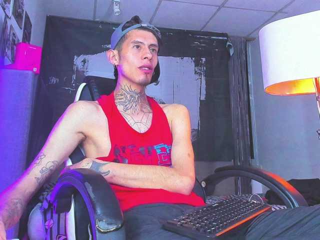 skinny-boy-x