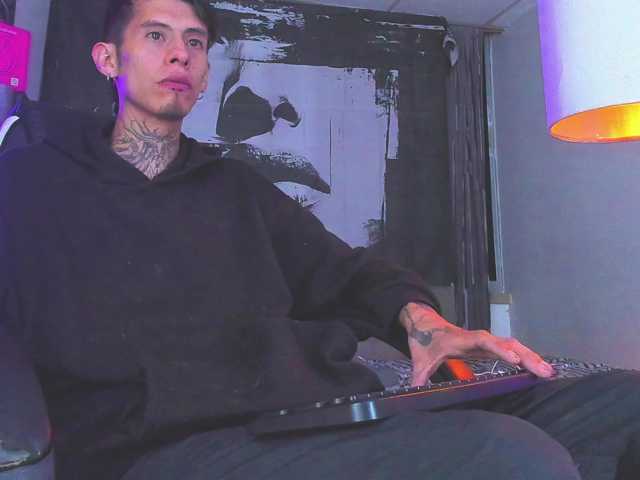 skinny-boy-x