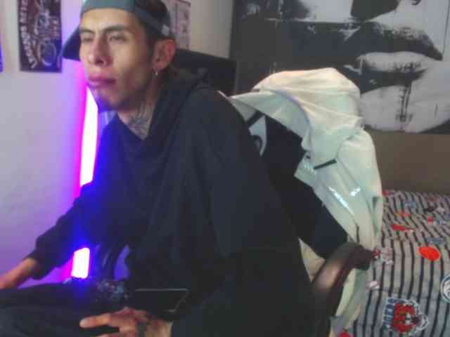 skinny-boy-x