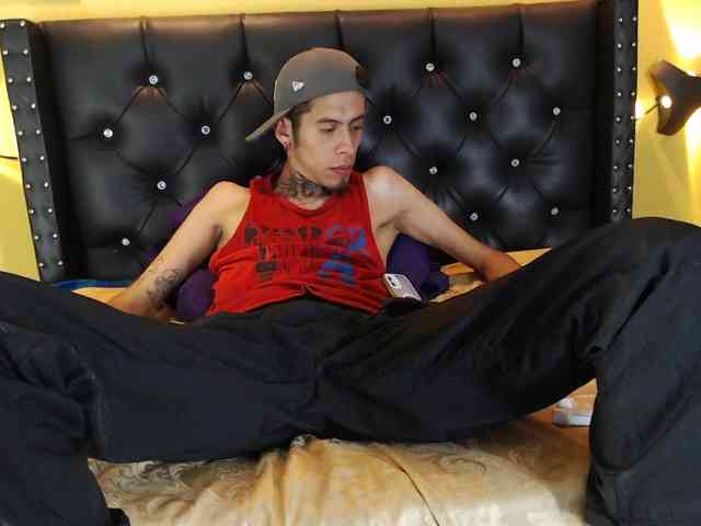skinny-boy-x
