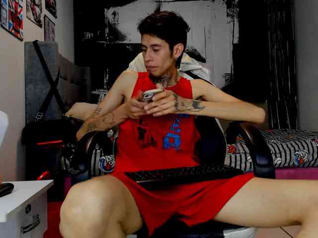 skinny-boy-x