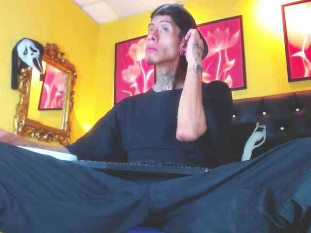 skinny-boy-x