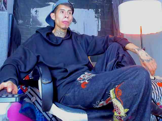 skinny-boy-x
