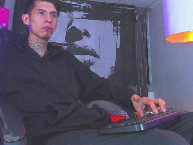 skinny-boy-x