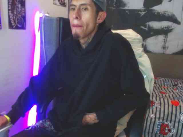 skinny-boy-x
