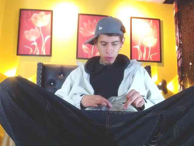 skinny-boy-x