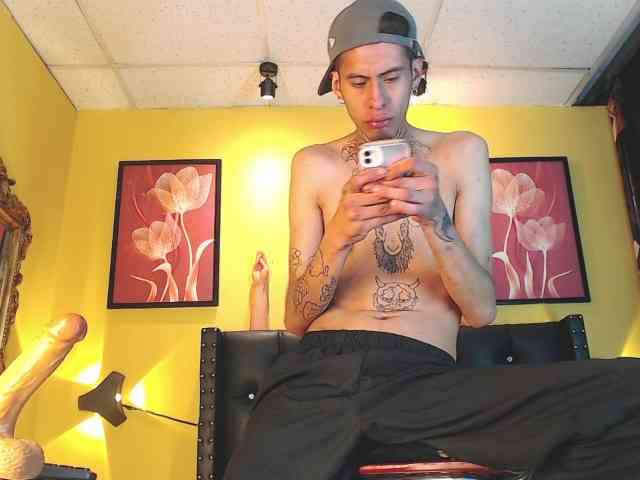 skinny-boy-x
