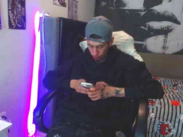 skinny-boy-x