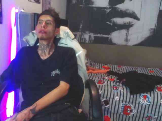 skinny-boy-x