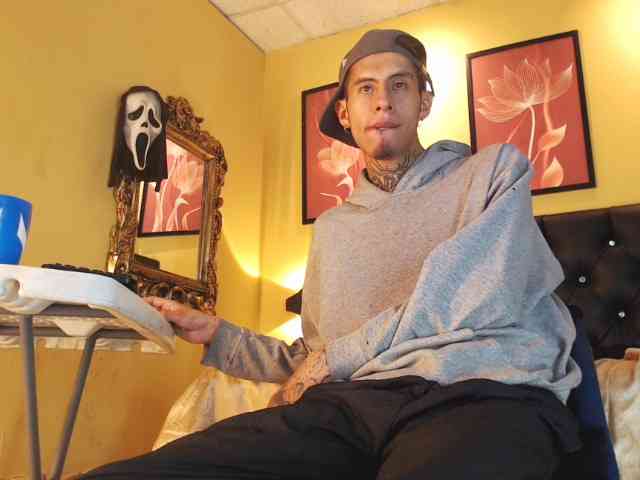 skinny-boy-x