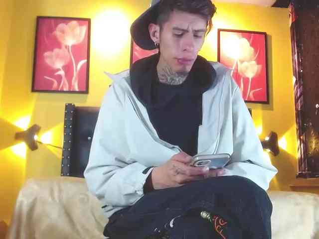 skinny-boy-x