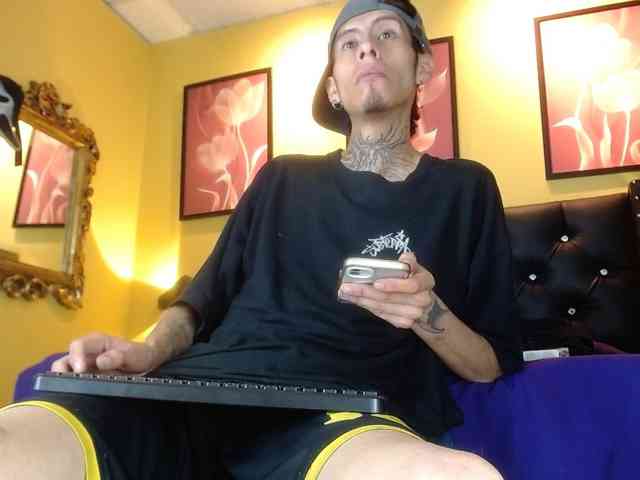 skinny-boy-x