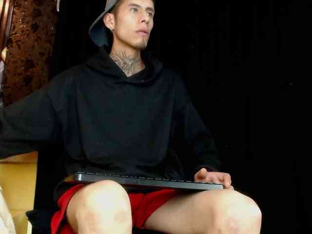skinny-boy-x
