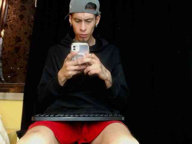 skinny-boy-x
