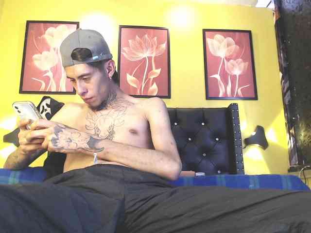 skinny-boy-x