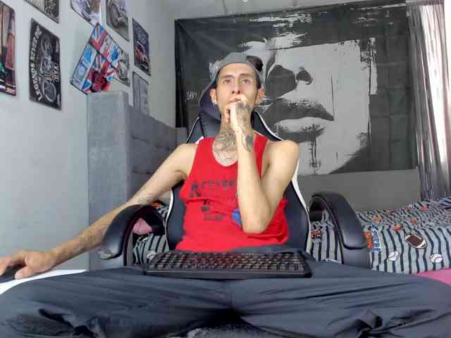 skinny-boy-x