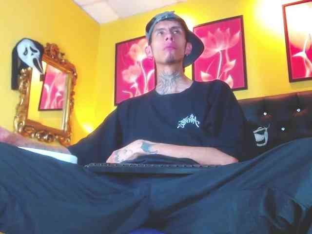 skinny-boy-x