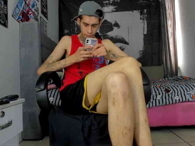 skinny-boy-x