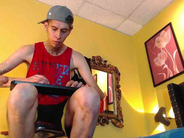 skinny-boy-x