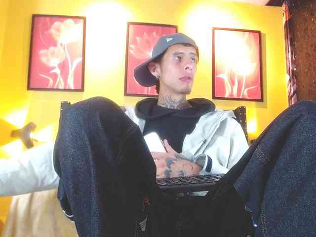 skinny-boy-x
