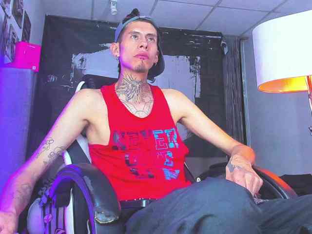 skinny-boy-x