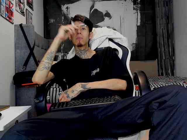 skinny-boy-x