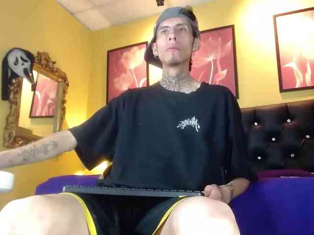 skinny-boy-x