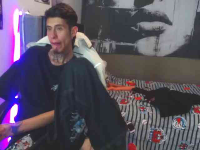 skinny-boy-x
