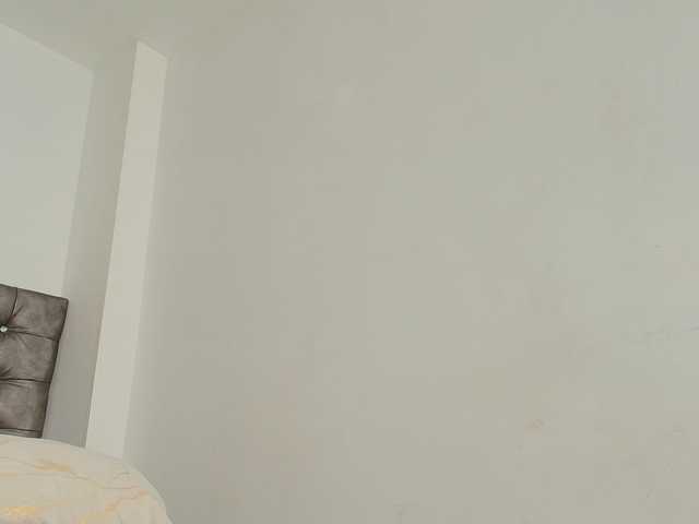 NahiaSoleil live cam on BongaCams